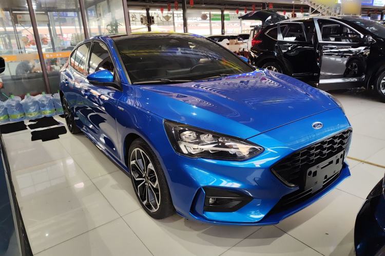 Used Ford Focus 2021 Sedan EcoBoost 180 Automatic ST Line