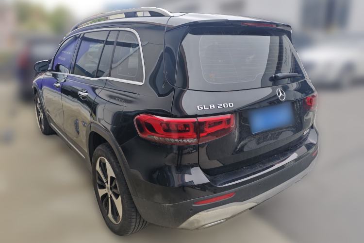 Used Mercedes-Benz GLB 2022 Updated GLB 200 Fashion Edition