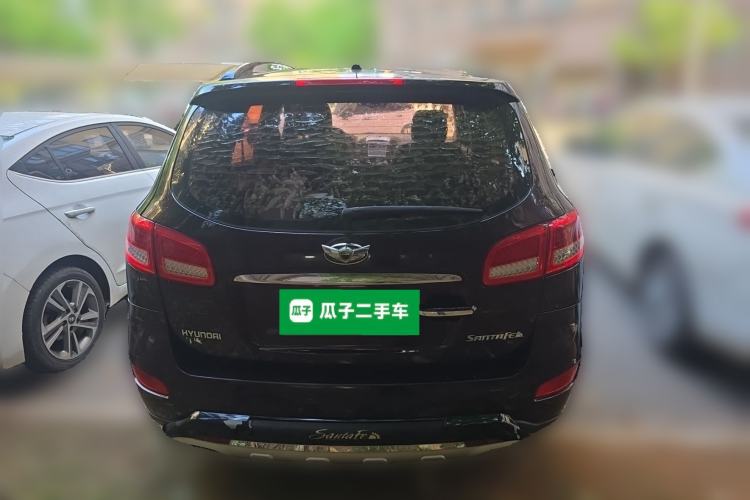 Used Hyundai Santa Fe Classic 2012 2.4 Comfort Edition 5-Seater Two-Wheel Drive