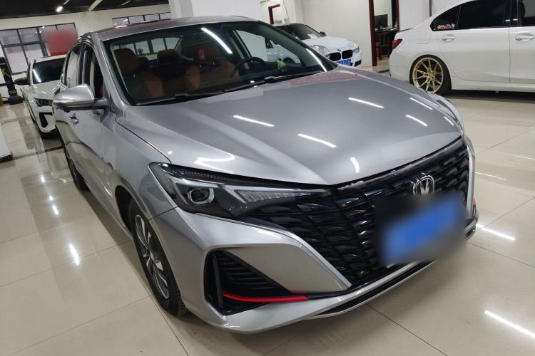 Used CHANGAN Eado 2023 Changan Edition PLUS Blue Whale NE 1.4T GDI DCT Prestige Version Front Right 45 Deg