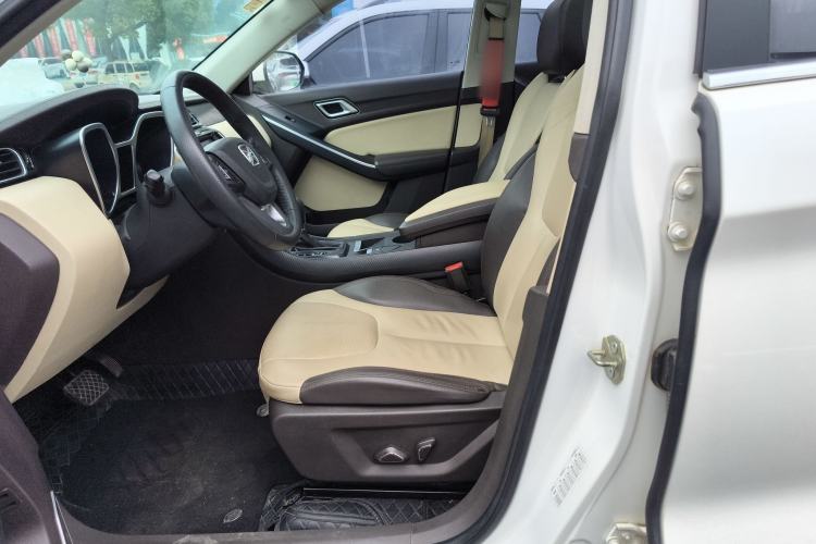 Used JMC Yusheng S330 2016 1.5L GTDi Automatic Two-Wheel Drive Flagship Edition