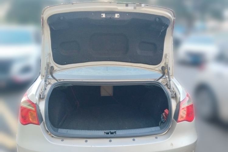 Used Roewe 550 2013 Classic Edition 550 1.8L Manual Fashion Model
