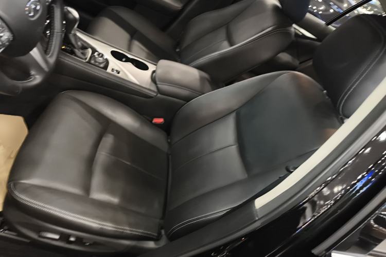 Used Infiniti Q50 2014 3.7L Comfort Edition Left Front Seat