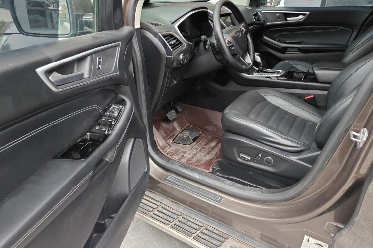 Used Ford Edge 2018 EcoBoost 245 Four-Wheel Drive Titanium 7-Seater
