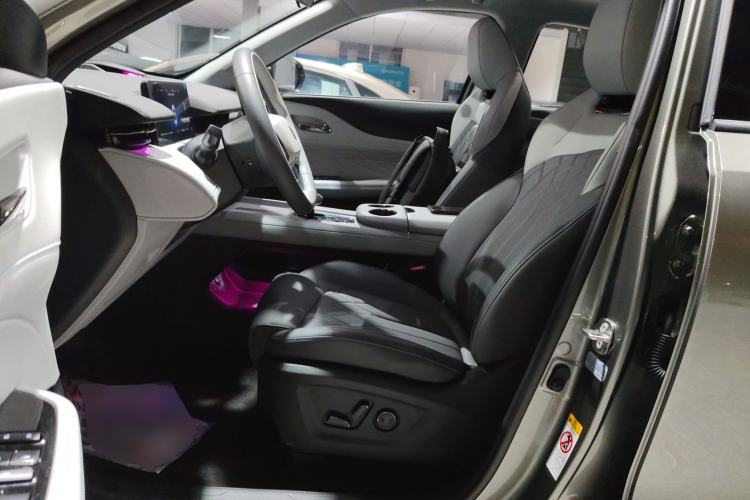 Used CHANGAN UNI-Z New Energy 2024 Blue Whale Smart Electric iDD 125km Excellence Model Left Front Seat