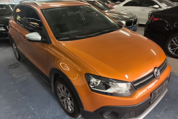 Used Volkswagen Polo 2014 1.6L Cross Polo Automatic
