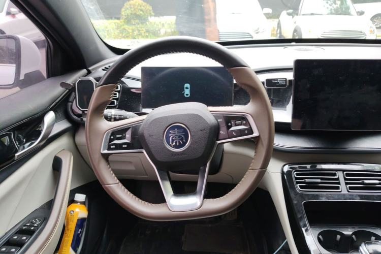 Used BYD Qin PLUS 2023 Champion Edition DM-i 55KM Leading Model
