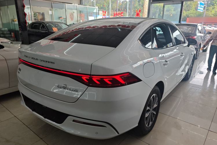 Used BYD Qin PLUS 2024 HONOR Edition DM-i 55KM Leading Model