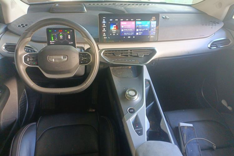 Used Geometry C 2020 Selected Range Edition 550 KM C++