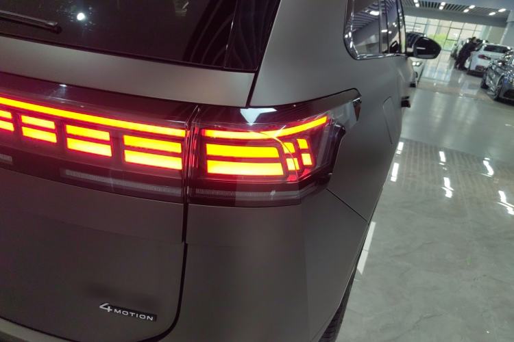 Used Volkswagen Teramont 2025 Tiguan Pro 450TSI Four-Wheel Drive Summit Edition Exterior 3