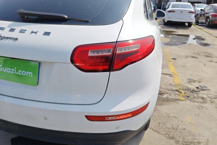 Used Zotye SR9 2017 2.0T Manual "Ultimate Light" Edition
