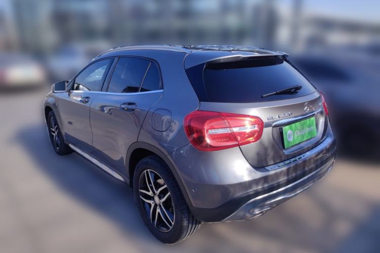 Used Mercedes-Benz GLA 2015 GLA 220 4MATIC Fashion Model