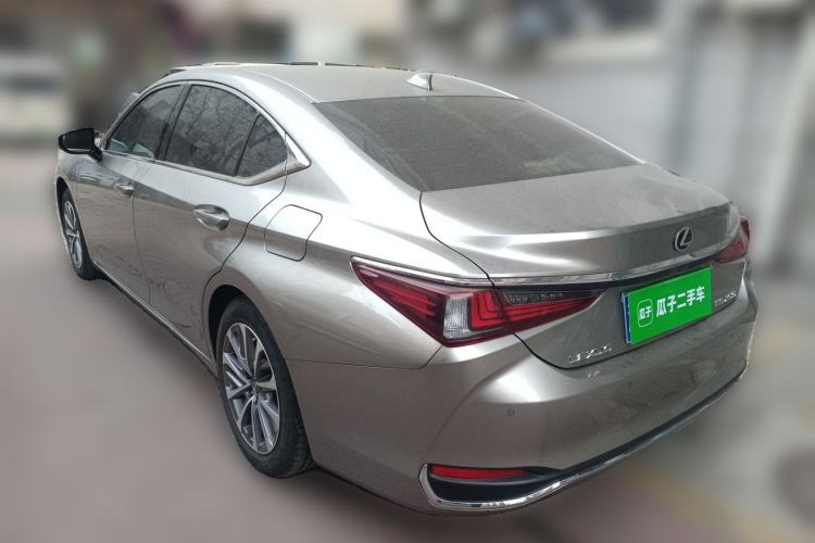 Used Lexus ES 2022 200 Excellence Edition