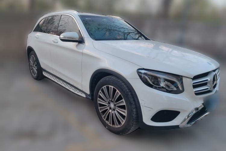 Used Mercedes-Benz GLC 2016 GLC 200 4MATIC Front Right 45 Deg