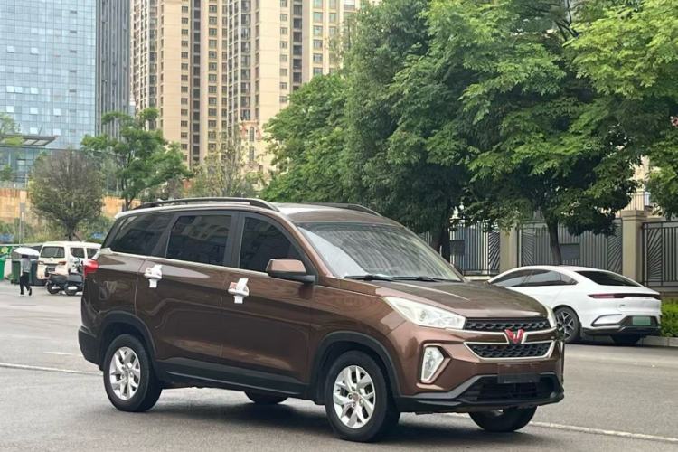 Used Wuling Hongguang S3 2018 1.5L Manual Comfort Model China V Standard
