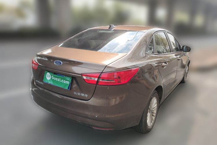 Used Ford Escort 2015 1.5L Manual Comfort Model
