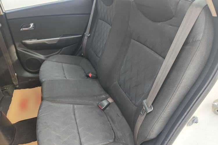 Used Kia K2 2012 Sedan 1.4L MT GLS Commemorative Edition