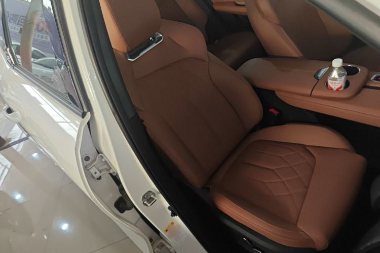 Used Changan UNI-Z New Energy 2025 Model, Smart New Blue Whale 125km Battleship+ Version
