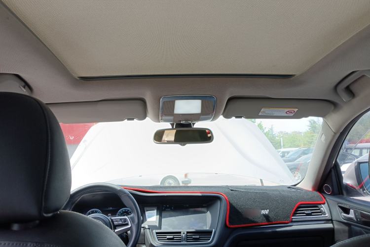 Used Zotye T600 2016 Sport Edition 2.0T DCT Prestige Model Headliner