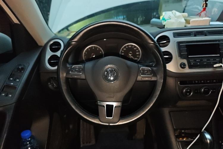 Used Volkswagen Tiguan L 2015 1.8TSI Automatic All-Wheel Drive Style Vision Edition
