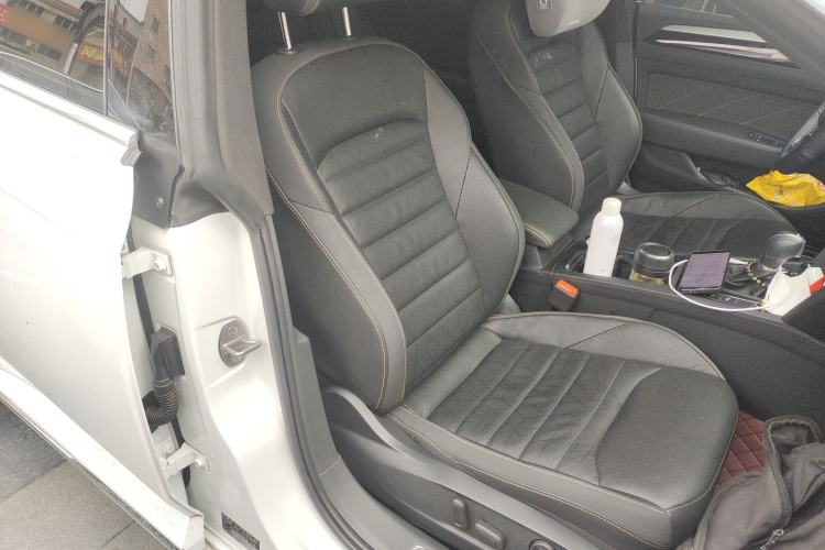 Used Volkswagen FAW-Volkswagen CC 2025 380TSI Striking All-Inclusive Edition Right Front Seat