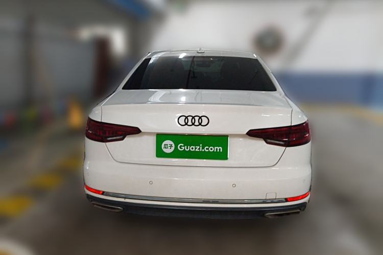 Used Audi A4L 2019 40 TFSI Ambition China VI
