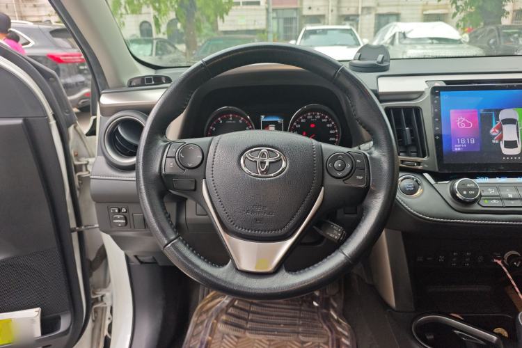 Used Toyota RAV4 2016 2.5L Automatic 4x4 Elite Edition