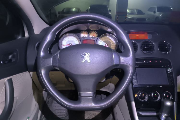 Used Peugeot 408 2013 2.0L Automatic Comfort Edition
