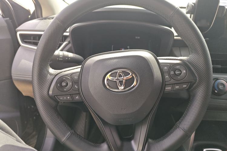Used Toyota Corolla Cross 2024 2.0L Pioneer Edition Steering Wheel