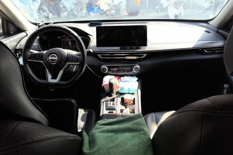 Used Nissan Teana 2022 2.0L XL-TLS Enjoyment Edition Center Console