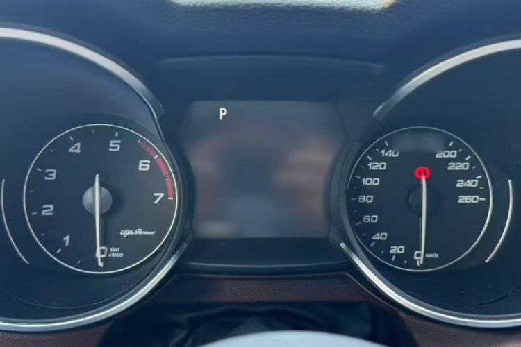 Used Alfa Romeo Stelvio 2017 2.0T 280HP Luxury Edition