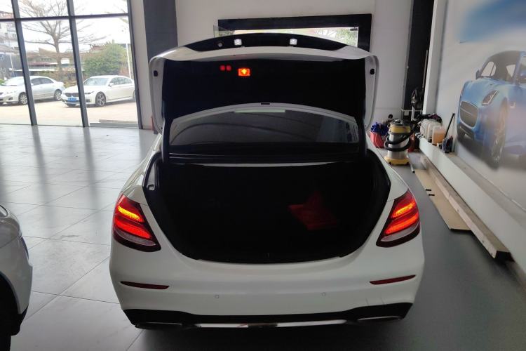 Used Mercedes-Benz E-Class 2018 Facelift E 200 L Sport 4MATIC