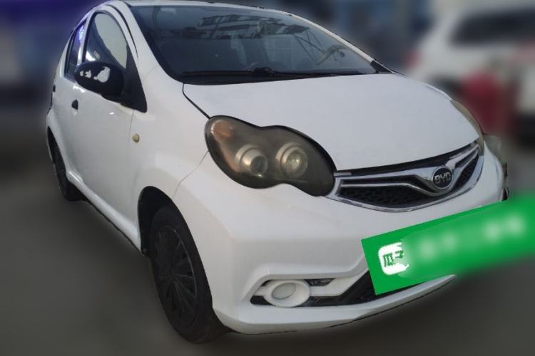 Used BYD F0 2015 1.0L AMT XuanKu Model Front Right 45 Deg