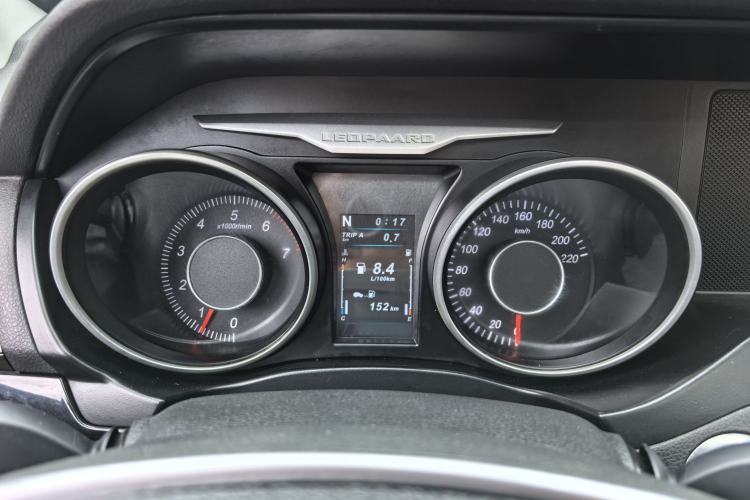 Used Leopaard CS10 2017 2.0T Automatic Urban Version Instrument Cluster