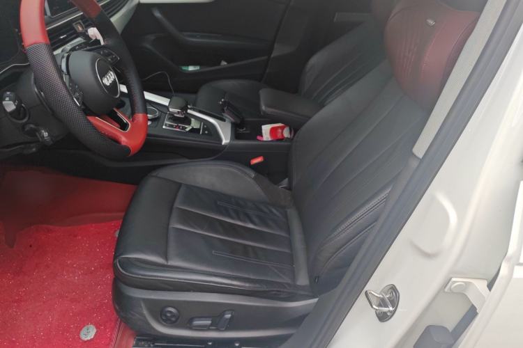Used Audi A4L 2019 40 TFSI Fashion Version China V Left Front Seat