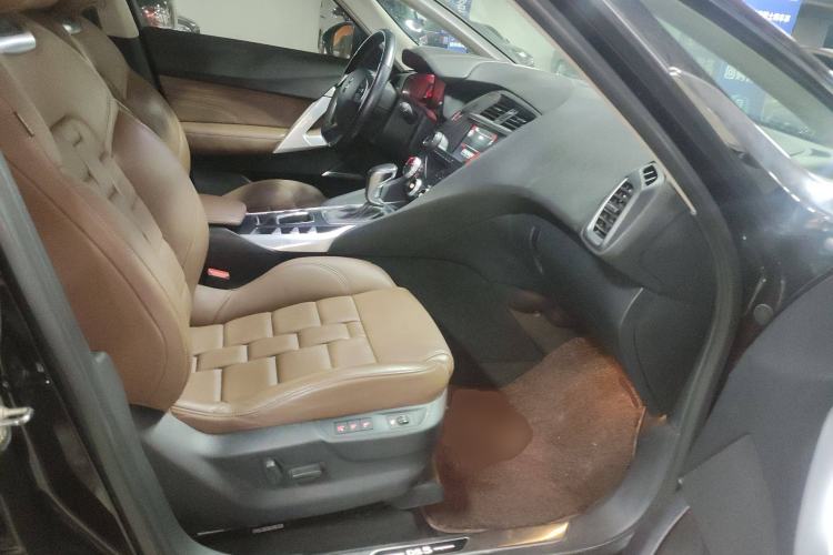 Used DS 5 2013 1.6T Prestige Edition THP200