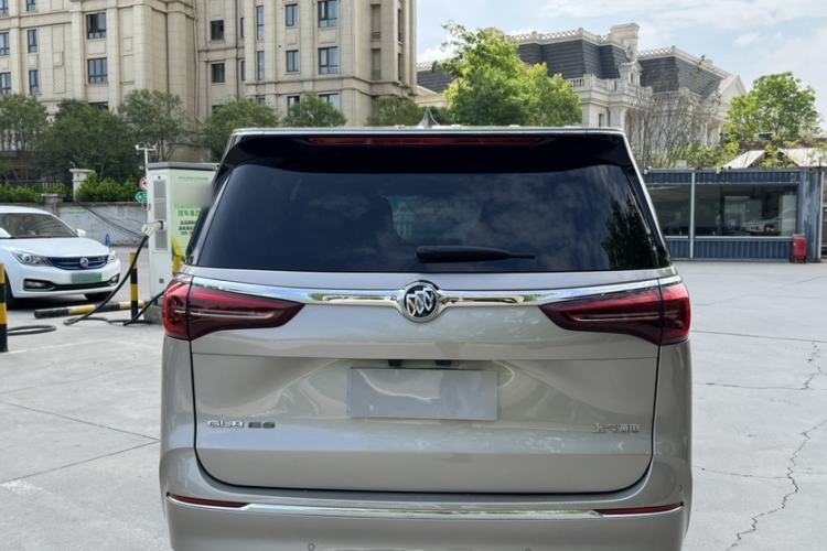 Used Buick GL8 2023 ES Lu Zun Deluxe Model Exterior 6