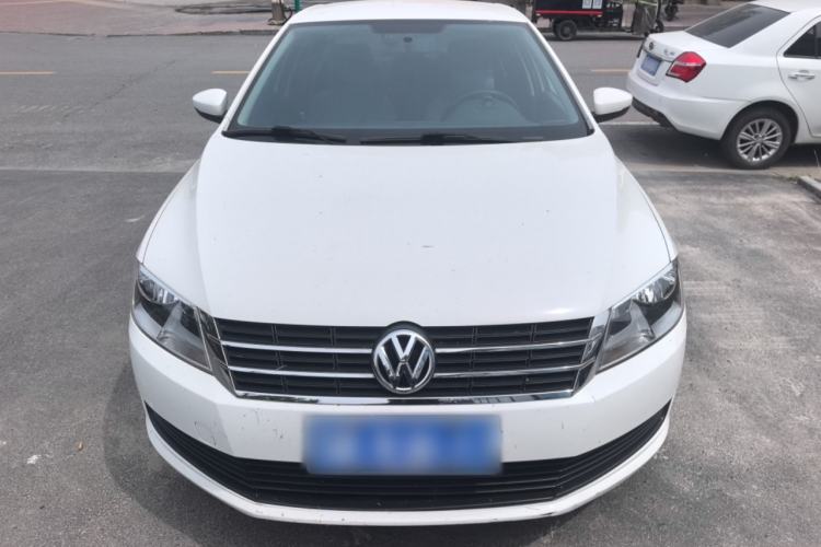 Used Volkswagen Lavida 2013 Revised Classic 1.6L Manual Fashion Edition Front