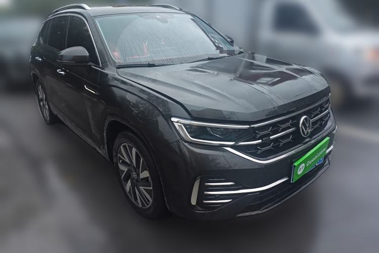 Used Volkswagen Tayron 2023 Revised Version 380TSI All-Wheel Drive R-Line High-Energy Edition Front Right 45 Deg