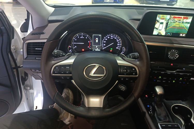 Used Lexus RX 2020 300 4x4 Elegant Edition China VI Steering Wheel