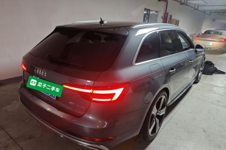 Used Audi A4 2020 Avant Avant-garde 40 TFSI Fashionable and Dynamic Model