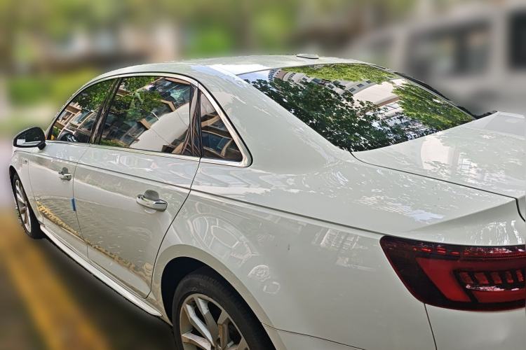 Used Audi A4L 2019 40 TFSI Fashion Version China V
