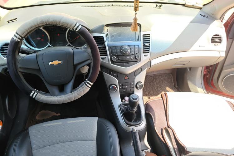 Used Chevrolet Cruze 2012 1.6L SE MT
