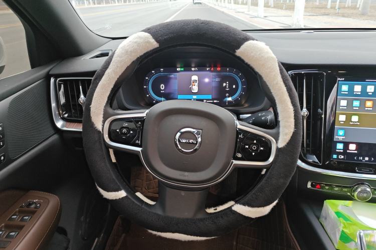 Used Volvo S60 2025 B4 Zhiyuan Luxury Edition