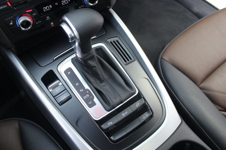 Used Audi Q5 2016 40 TFSI Technology Edition Gear Lever