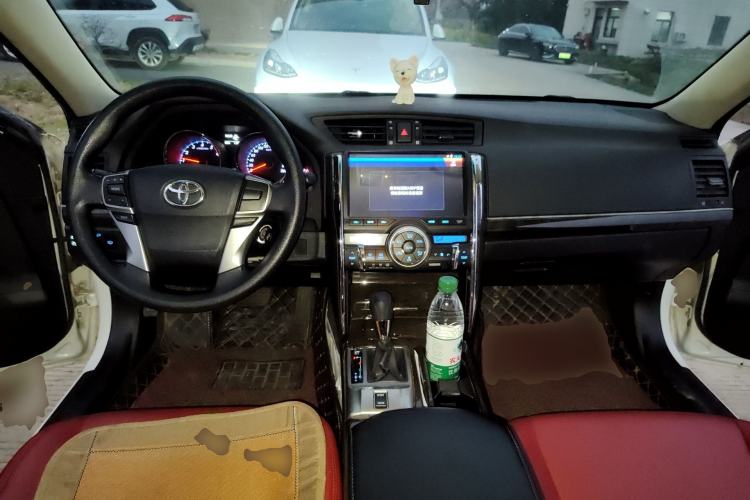 Used Toyota Reiz 2013 2.5S Elite Edition Center Console