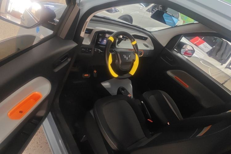 Used Wuling Hongguang MINIEV 2020 Freedom Version Lithium Iron Phosphate Driver Seat