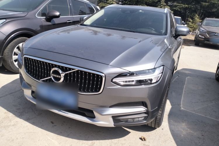 Used Volvo V90 2020 Facelifted Cross Country T5 AWD Zhiyuan Edition