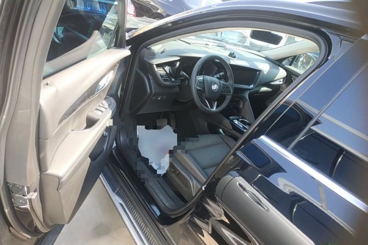 Used Buick Envision 2023 Encore Plus 652T Five-Seat All-Wheel-Drive Luxury Model
