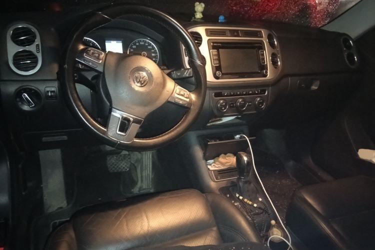 Used Volkswagen Tiguan 2013 1.8TSI Automatic Two-Wheel Drive Luxury Model Center Console